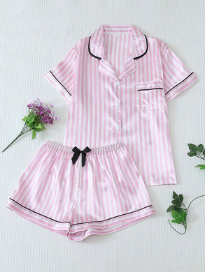 Set de 2 piezas de pijama de satén con camisa de cuello corto y pantalones cortos