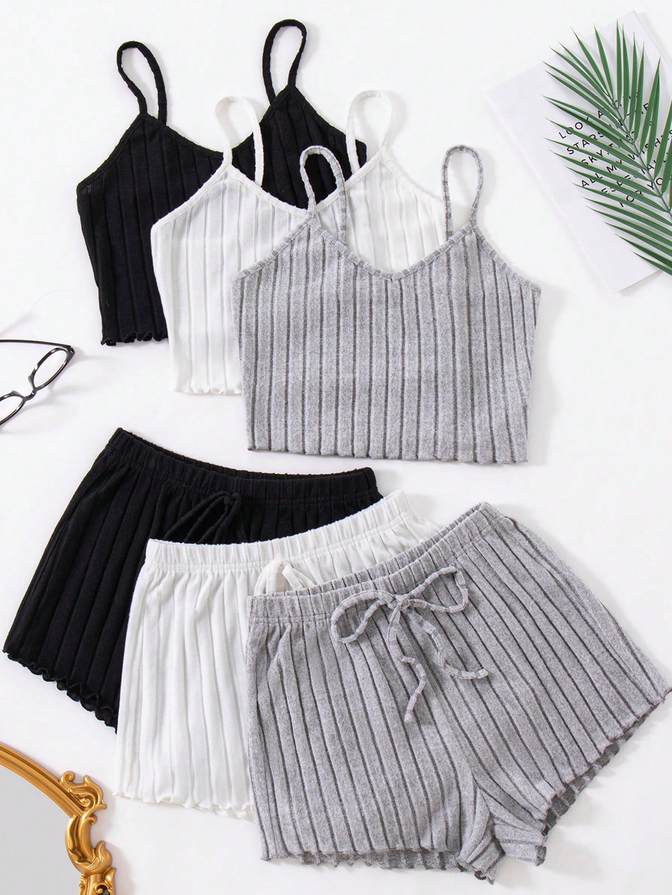 Conjunto de pijama de piezas para mujer con camisola y pantalón cort